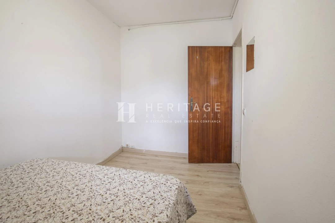 Apartamento T4 para Venda em Baixa da Banheira e Vale da Amoreira Foto 9
