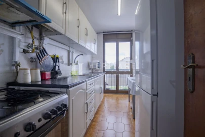 Apartamento T4 para Venda em Baixa da Banheira e Vale da Amoreira