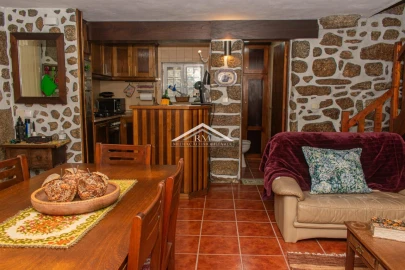 Moradia T3 para Venda em Friestas