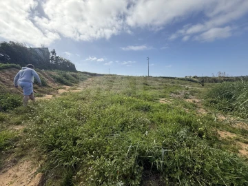 Terreno para Venda em Atouguia da Baleia