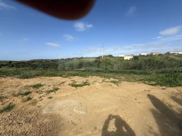 Terreno para Venda em Atouguia da Baleia