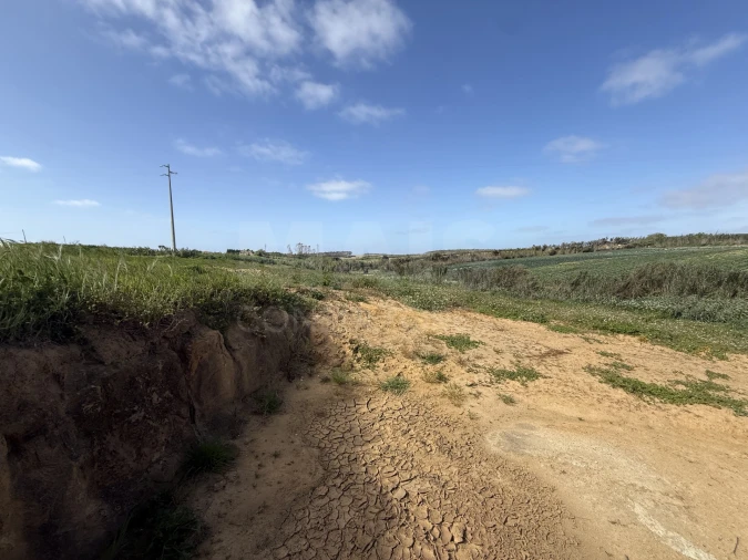 Terreno para Venda em Atouguia da Baleia Foto 8
