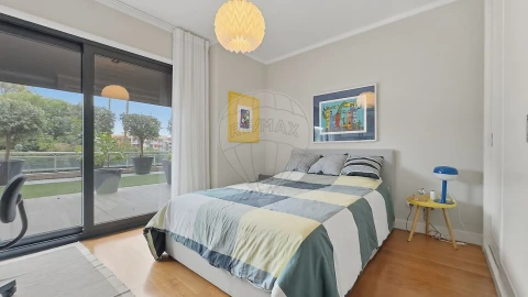 Apartamento T3 para Venda em Algés, Linda-A-Velha e Cruz Quebrada-Dafundo