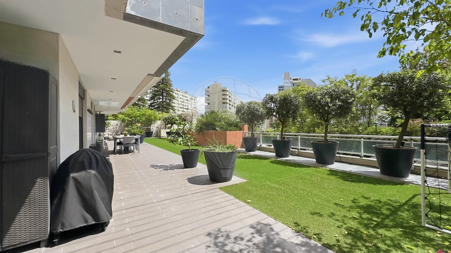 Apartamento T3 para Venda em Algés, Linda-A-Velha e Cruz Quebrada-Dafundo Foto 3
