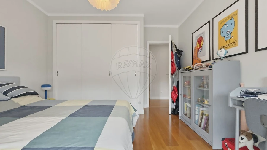 Apartamento T3 para Venda em Algés, Linda-A-Velha e Cruz Quebrada-Dafundo Foto 32