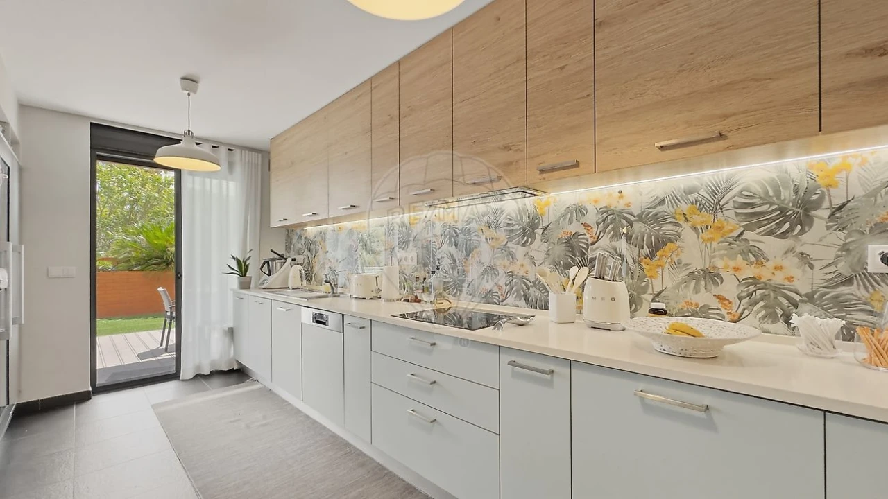Apartamento T3 para Venda em Algés, Linda-A-Velha e Cruz Quebrada-Dafundo Foto 13