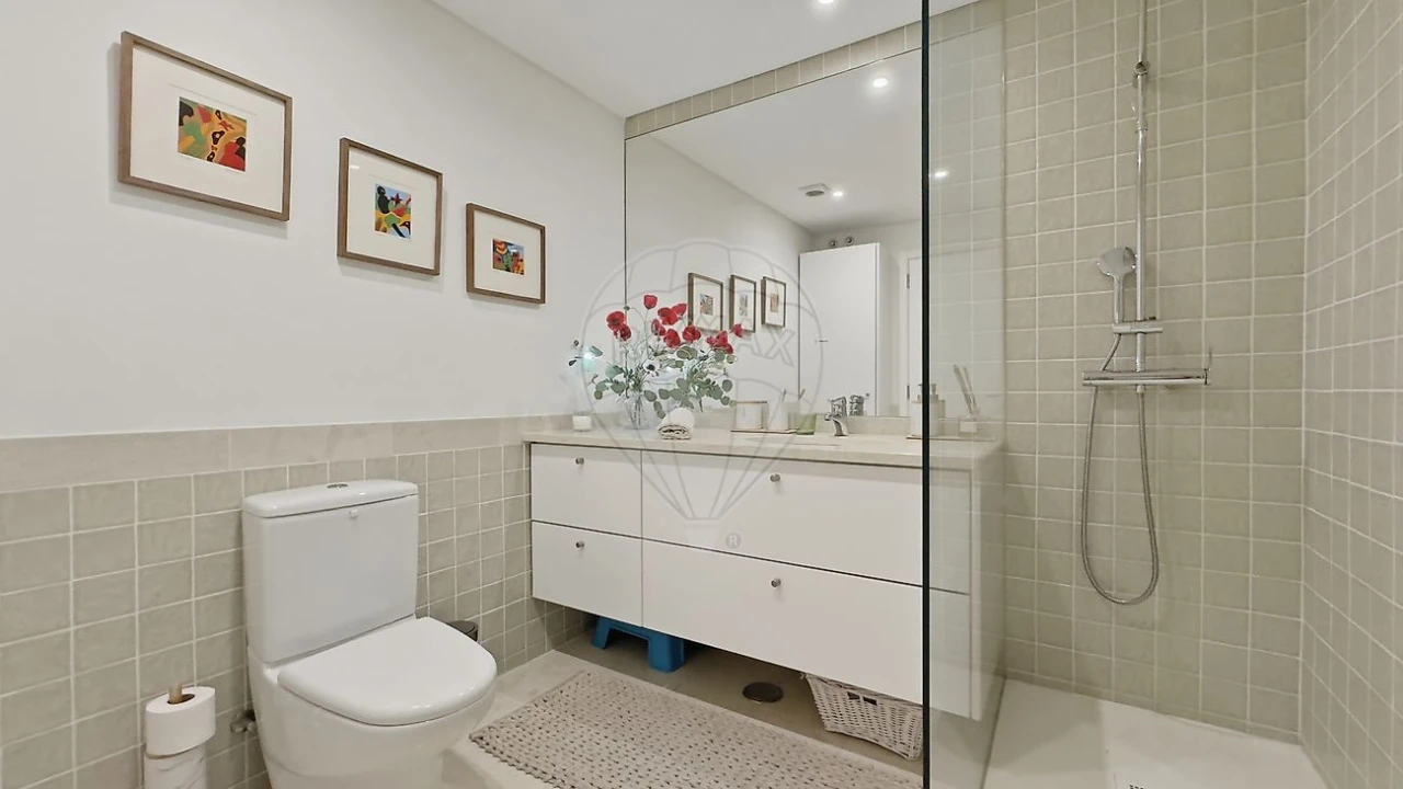 Apartamento T3 para Venda em Algés, Linda-A-Velha e Cruz Quebrada-Dafundo Foto 27