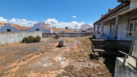 Prédio para Venda em Montijo e Afonsoeiro