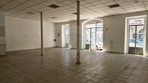 Prédio para Venda em Montijo e Afonsoeiro