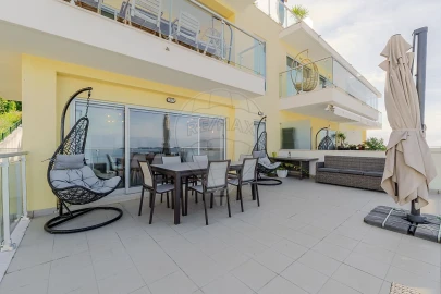 Apartamento T2 para Venda em Sesimbra (Santiago)