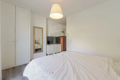 Apartamento T2 para Venda em Sesimbra (Santiago)