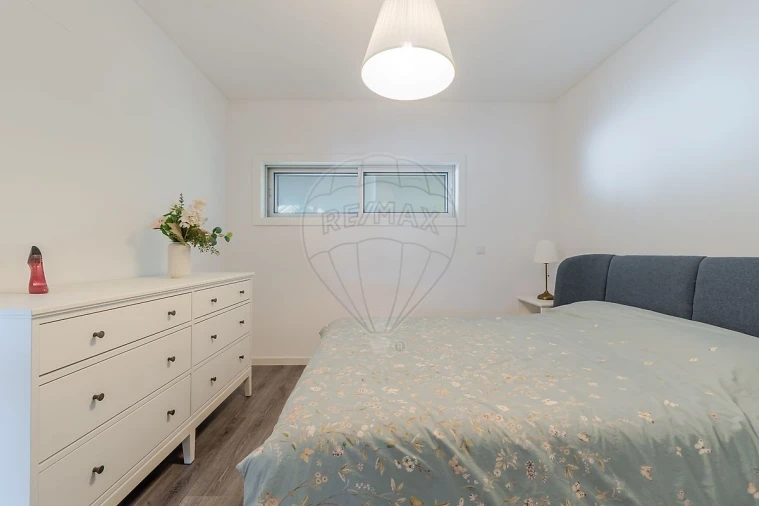 Apartamento T2 para Venda em Sesimbra (Santiago) Foto 13