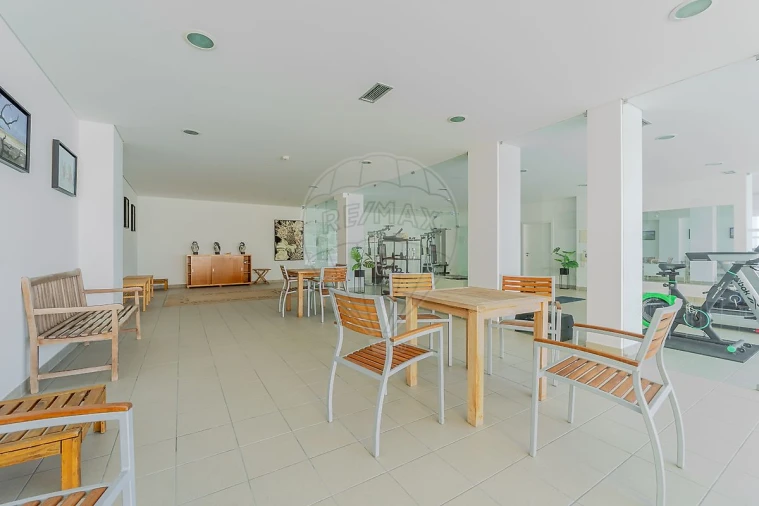 Apartamento T2 para Venda em Sesimbra (Santiago) Foto 3