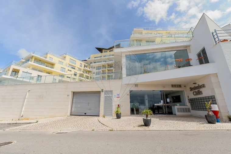 Apartamento T2 para Venda em Sesimbra (Santiago) Foto 4