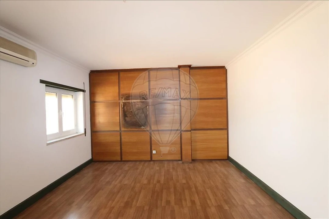 Apartamento T3 para Venda em Quinta do Conde Foto 1