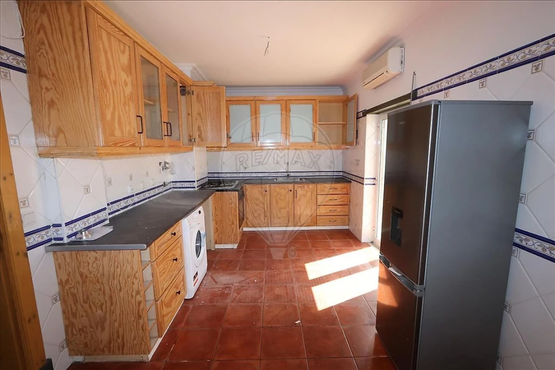Apartamento T3 para Venda em Quinta do Conde Foto 2