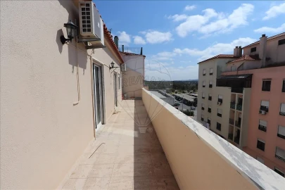 Apartamento T3 para Venda em Quinta do Conde