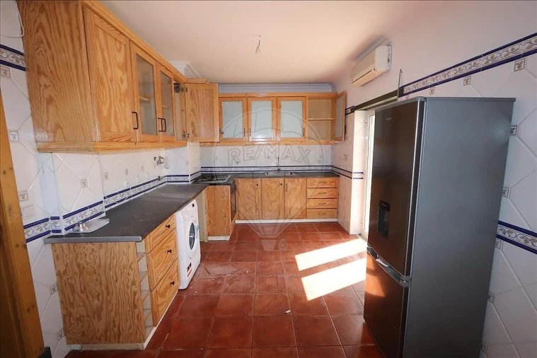 Apartamento T3 para Venda em Quinta do Conde Foto 2