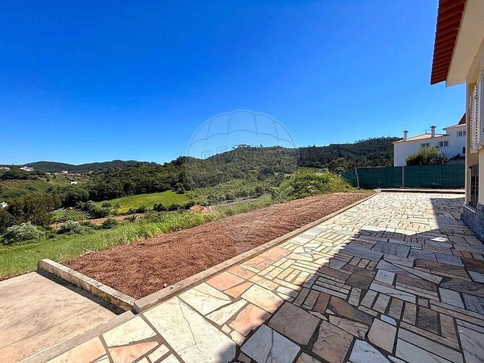 Moradia T2 para Arrendamento em Enxara do Bispo, Gradil e Vila Franca do Rosário Foto 22
