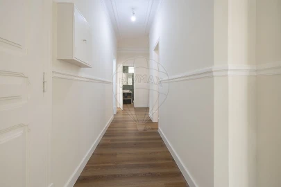 Apartamento T3 para Arrendamento em Avenidas Novas