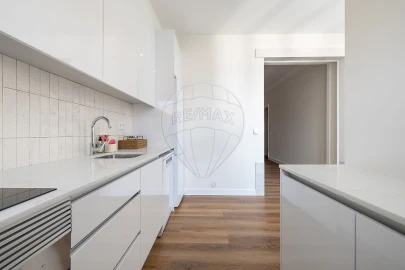 Apartamento T3 para Arrendamento em Avenidas Novas