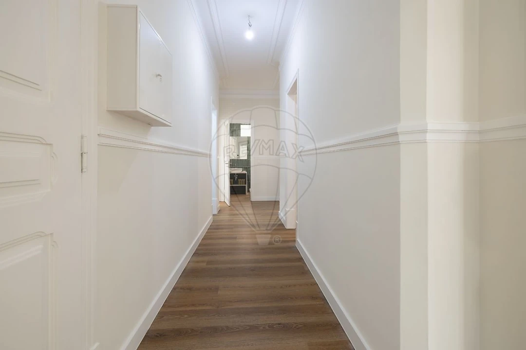 Apartamento T3 para Arrendamento em Avenidas Novas Foto 22