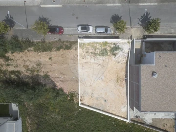 Terreno para Venda em Nogueira do Cravo e Pindelo