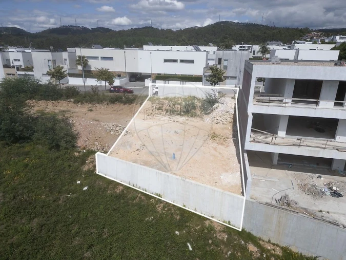 Terreno para Venda em Nogueira do Cravo e Pindelo Foto 12