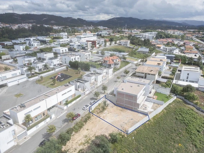 Terreno para Venda em Nogueira do Cravo e Pindelo Foto 7