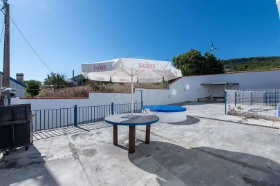 Moradia T5 para Venda em Alenquer (Santo Estêvão e Triana)