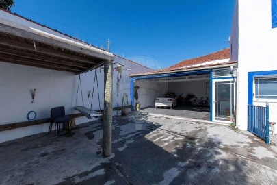 Moradia T5 para Venda em Alenquer (Santo Estêvão e Triana)