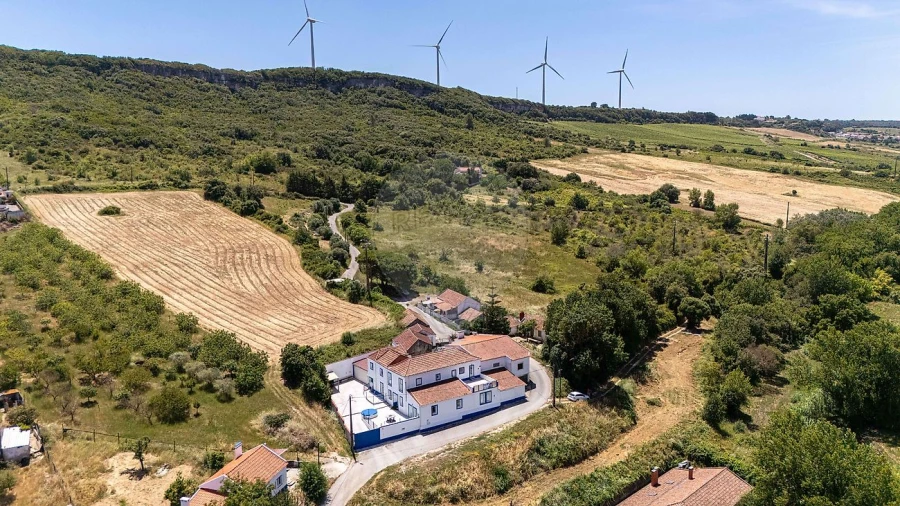 Moradia T5 para Venda em Alenquer (Santo Estêvão e Triana) Foto 4