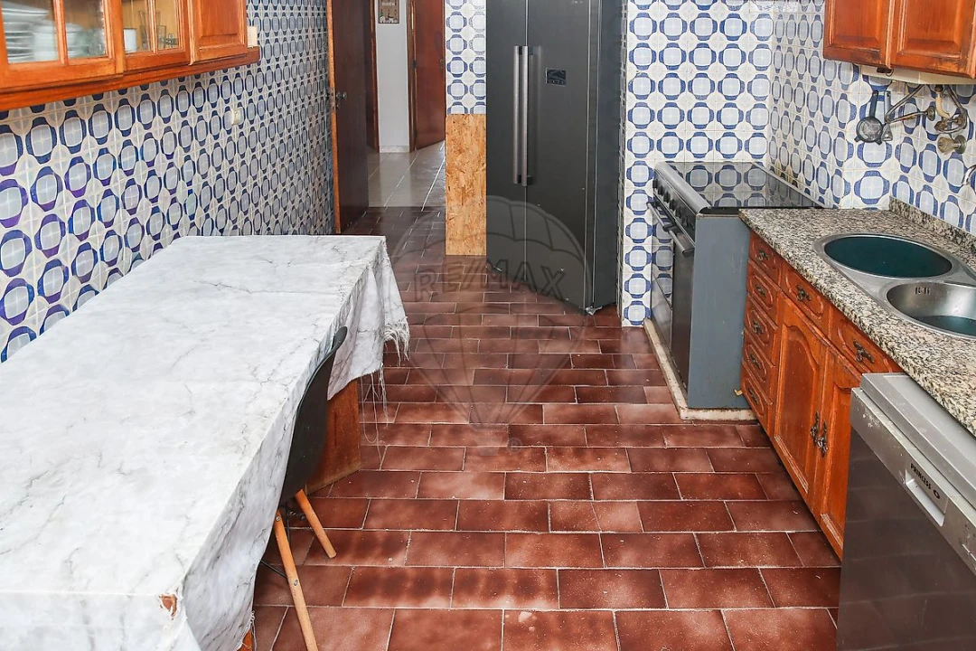 Apartamento T2 para Venda em Samora Correia Foto 3