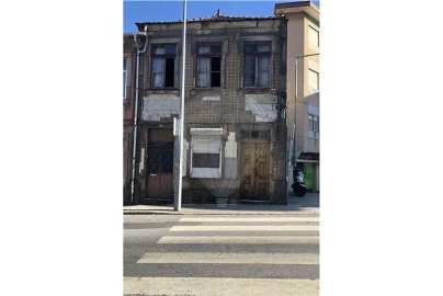 Prédio para Venda em Campanhã