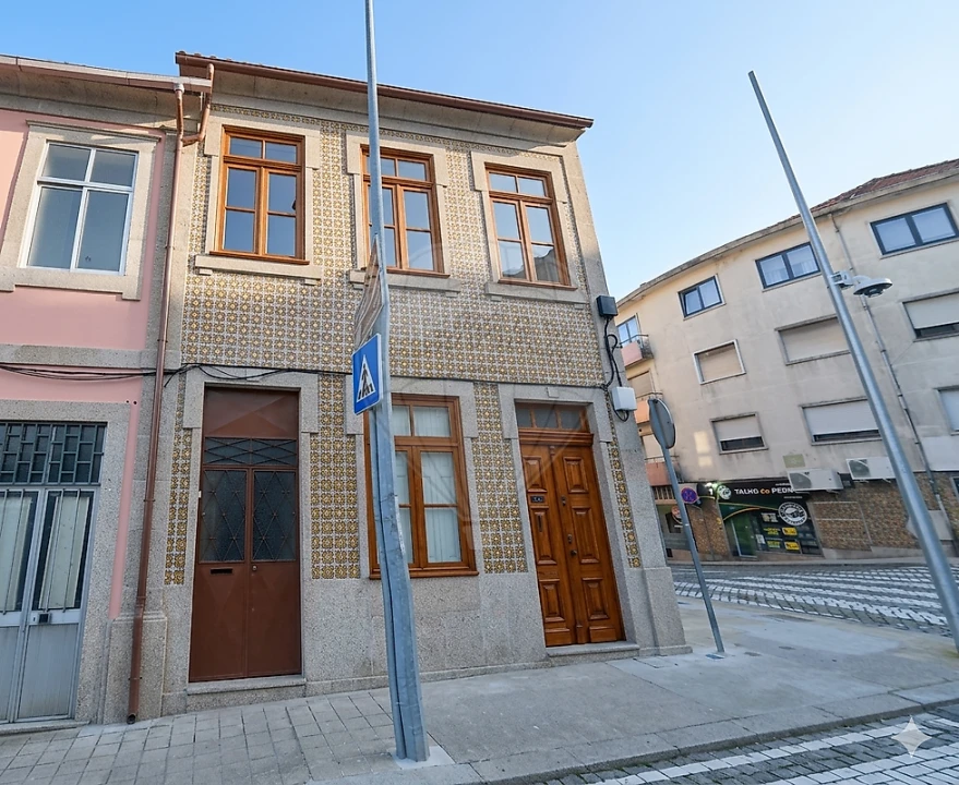 Prédio para Venda em Campanhã Foto 3