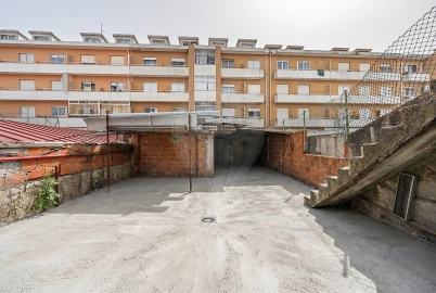 Prédio para Venda em Mafamude e Vilar do Paraíso