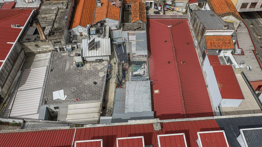 Prédio para Venda em Mafamude e Vilar do Paraíso Foto 9