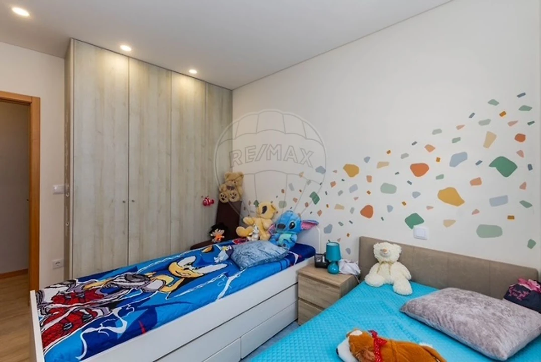 Apartamento T2 para Venda em Sandim, Olival, Lever e Crestuma Foto 13