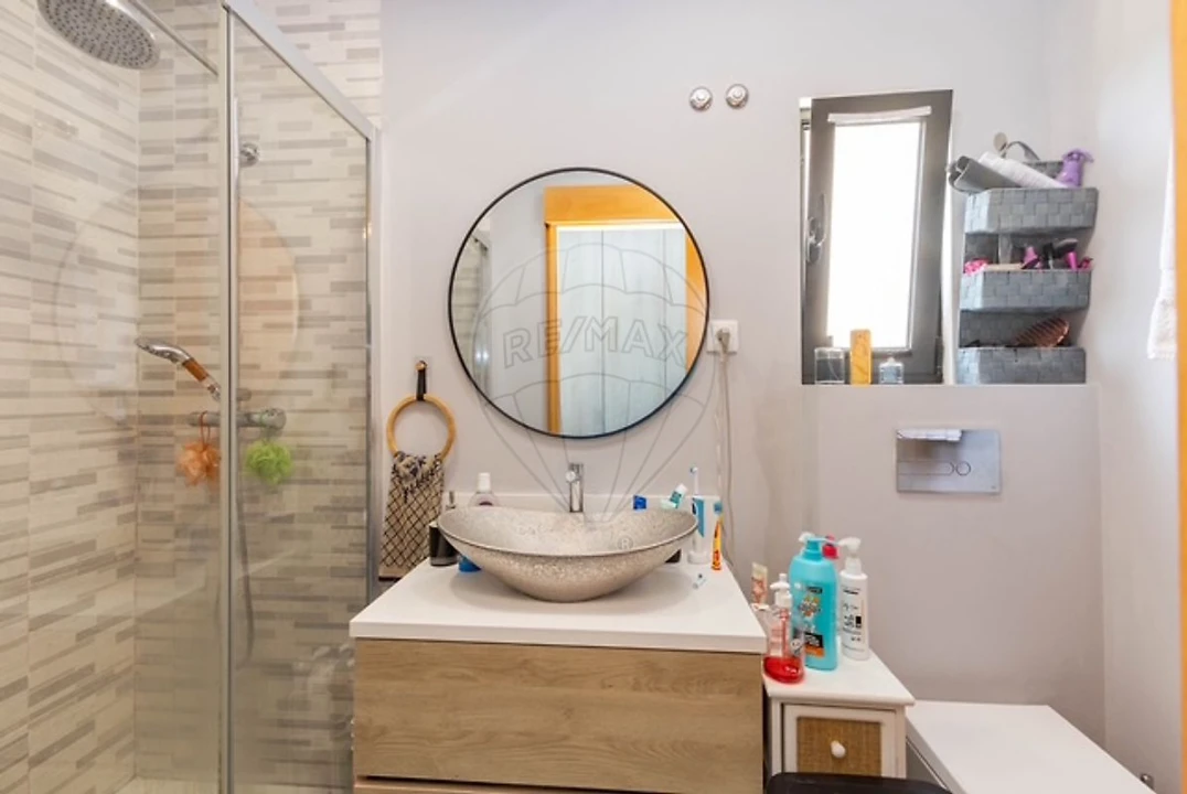 Apartamento T2 para Venda em Sandim, Olival, Lever e Crestuma Foto 18