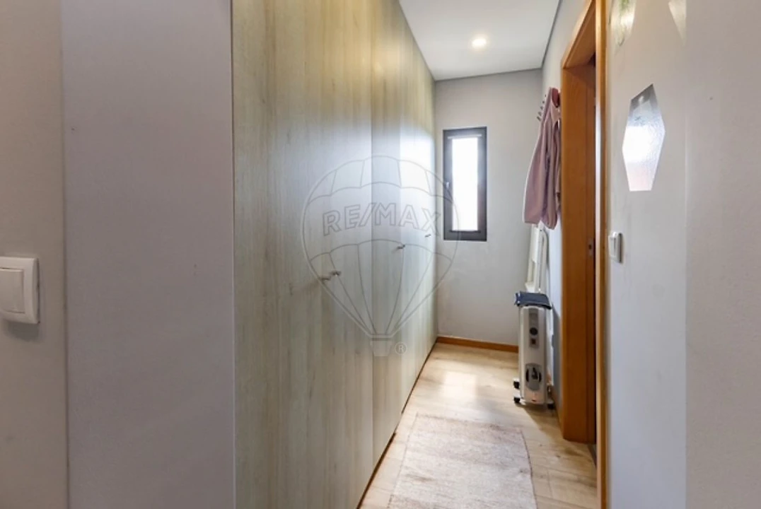 Apartamento T2 para Venda em Sandim, Olival, Lever e Crestuma Foto 16