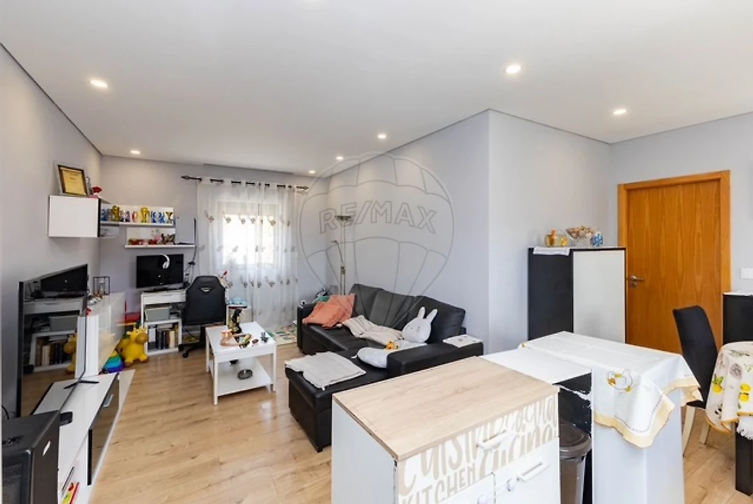 Apartamento T2 para Venda em Sandim, Olival, Lever e Crestuma Foto 6
