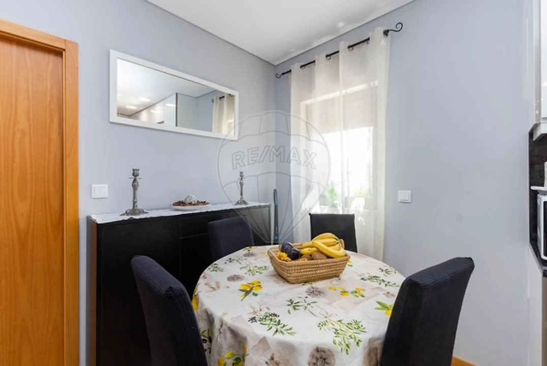 Apartamento T2 para Venda em Sandim, Olival, Lever e Crestuma Foto 10
