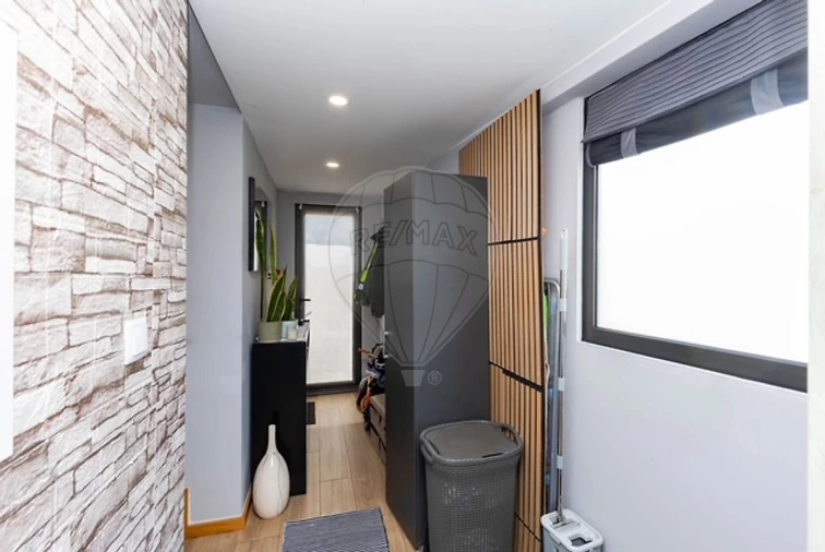Apartamento T2 para Venda em Sandim, Olival, Lever e Crestuma Foto 5