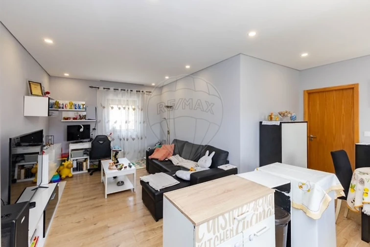 Apartamento T2 para Venda em Sandim, Olival, Lever e Crestuma Foto 6