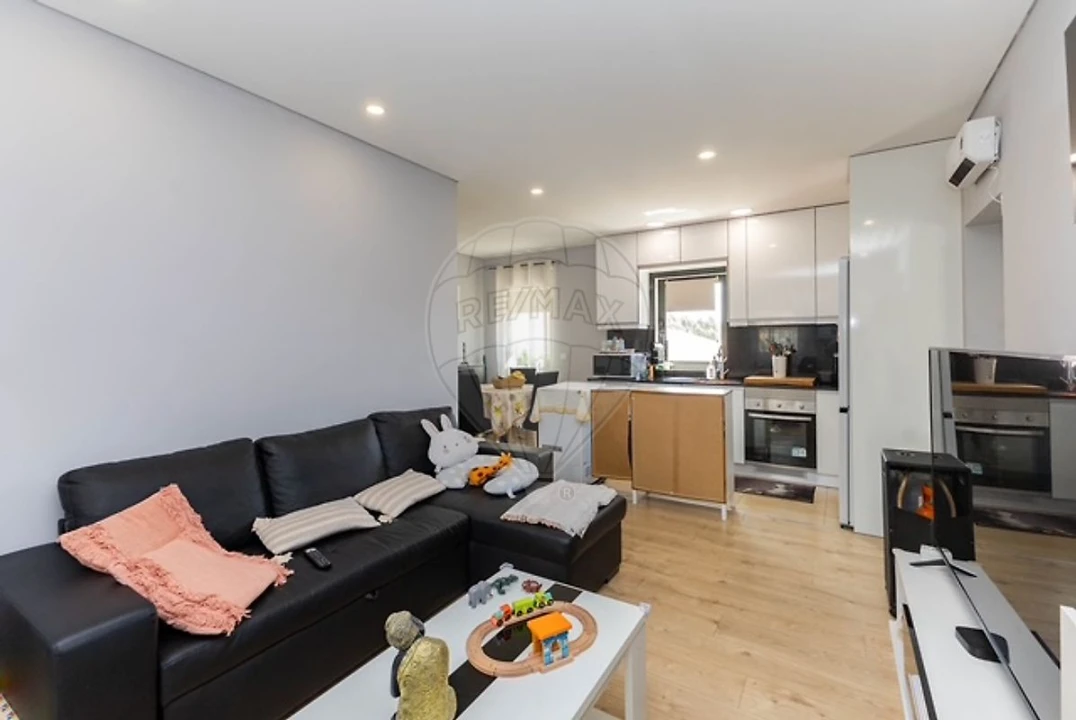 Apartamento T2 para Venda em Sandim, Olival, Lever e Crestuma Foto 7