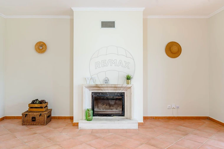 Apartamento T2 para Arrendamento em Charneca de Caparica e Sobreda Foto 6