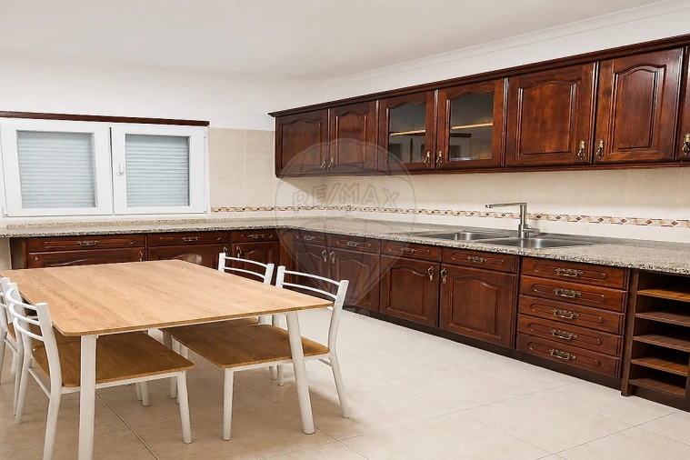 Moradia T3 para Venda em Quinta do Conde Foto 4