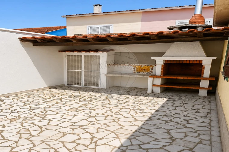 Moradia T3 para Venda em Quinta do Conde Foto 21