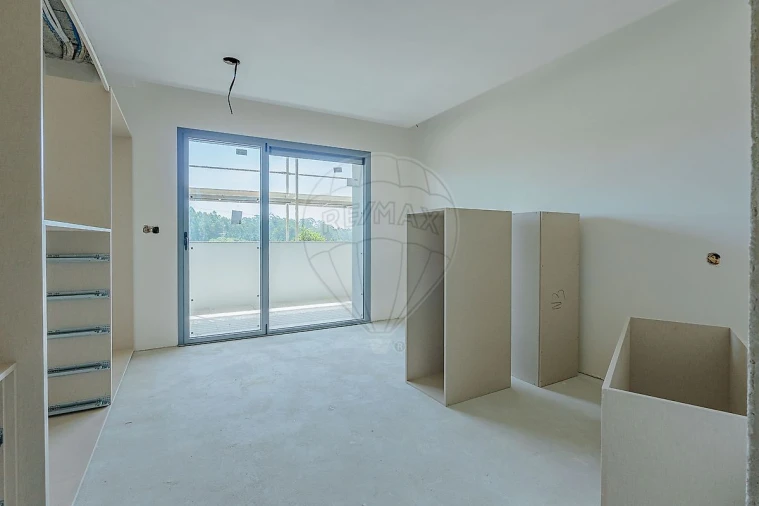 Apartamento T3 para Venda em Loureiro Foto 23