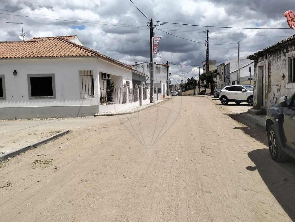 Moradia T1 para Venda em Samora Correia Foto 1